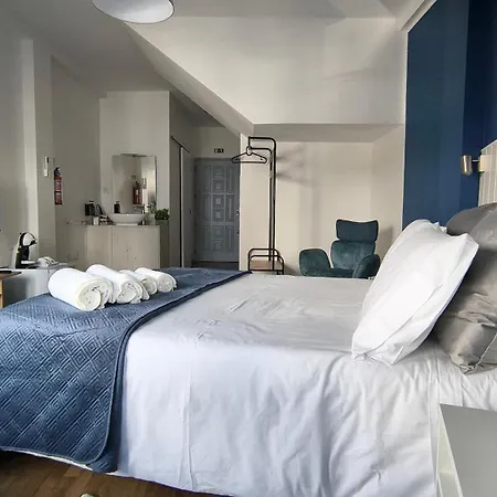 Panzió Bee Invitee - Local 3*