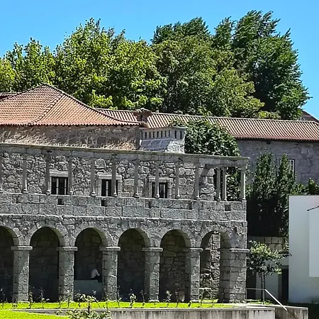 Bee Invitee - Local Couette-café 3*